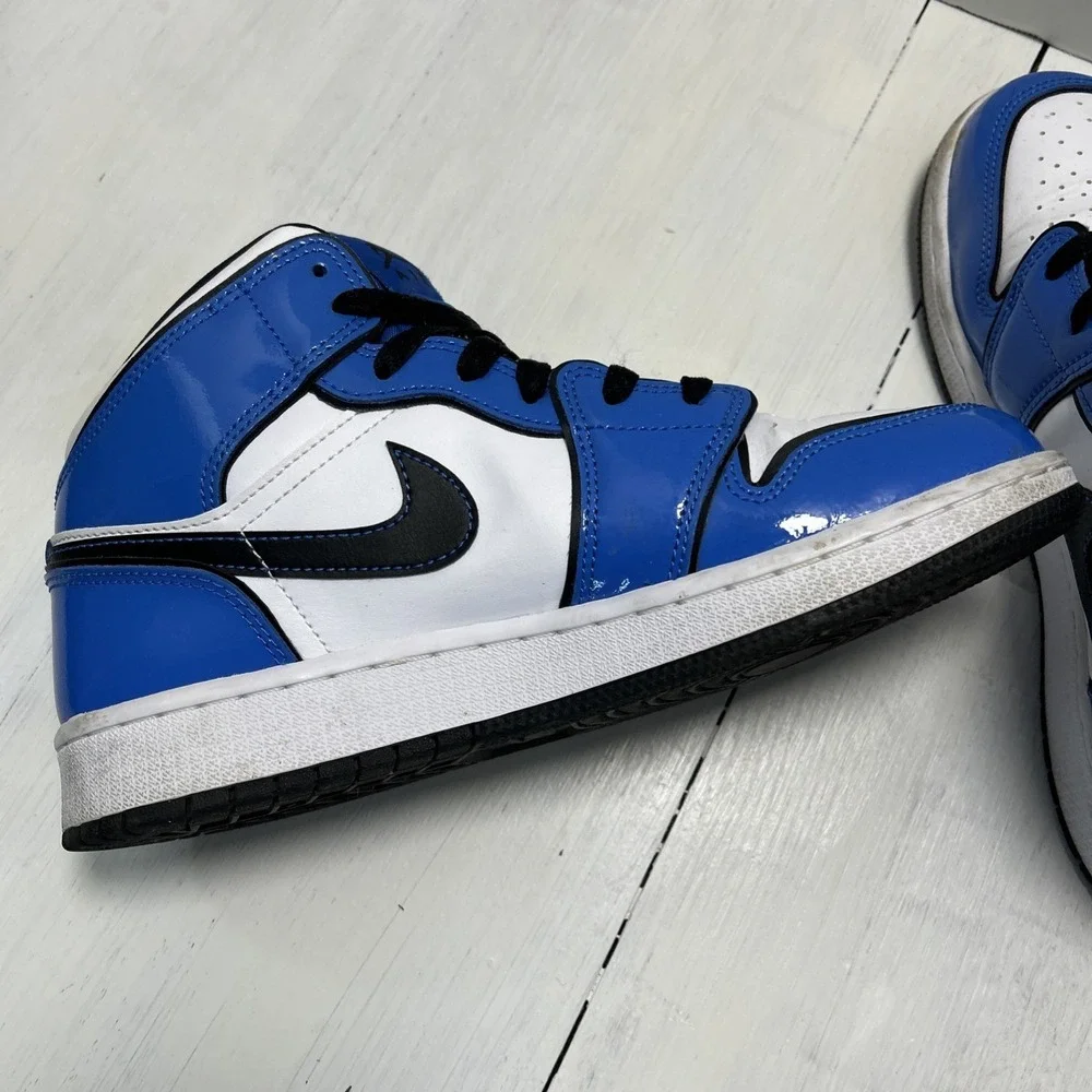 Nike Air Jordan 1 Mid SE Signal Blue 7 youth 8.5 womens white blue black 3076‎